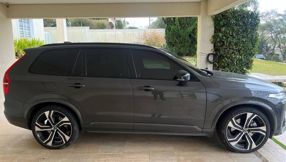 VOLVO XC90 2.0 T8 RECHARGE ULTIMATE DARK AWD GEARTRONIC VOLVO XC90 2.0 T8 RECHARGE ULTIMATE DARK AWD GEARTRONIC